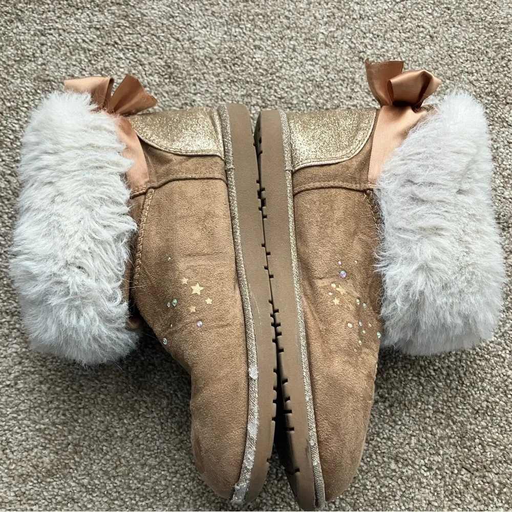 Juicy Couture Breezy Tan Sparkly Ankle Boots with Bow Girls US Size 4